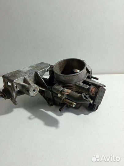 Дроссельная заслонка Opel Vectra B