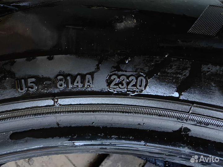 Pirelli Ice Zero FR 225/55 R18 102H