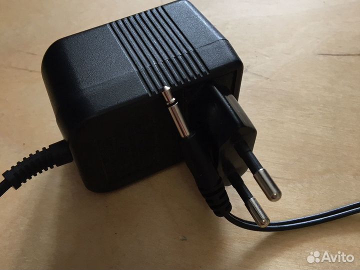 Адаптер / Зарядное устройство