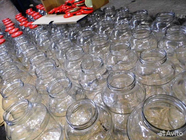 Банка стеклянная резьбовая (с крышкой)