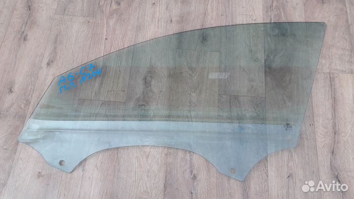 Стекло двери передней левой №204 Audi A6 (C7) 2014