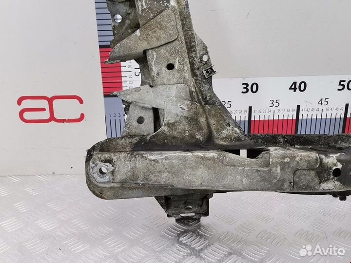 Балка подмоторная (подрамник) для Renault Scenic 1