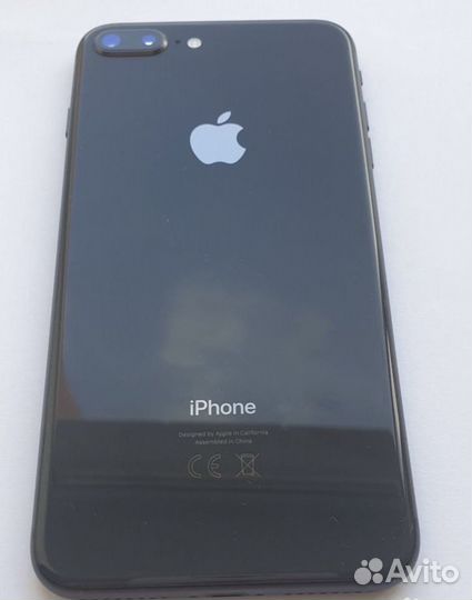 Телефон iPhone 8 plus 64gb