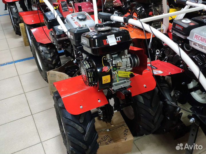 Мотоблок помощник 7-17л.с