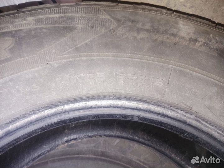 Goodyear Wrangler AT Adventure 235/85 R16 и 235/85 R16 120Q