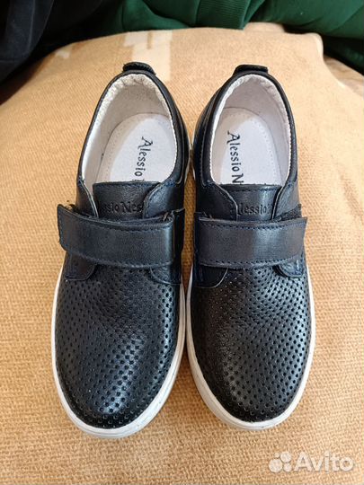 Обувь школьная