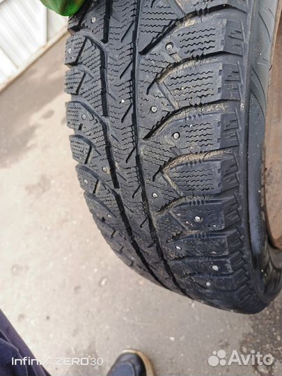 Bridgestone Ice Cruiser 7000 185/65 R15 88T