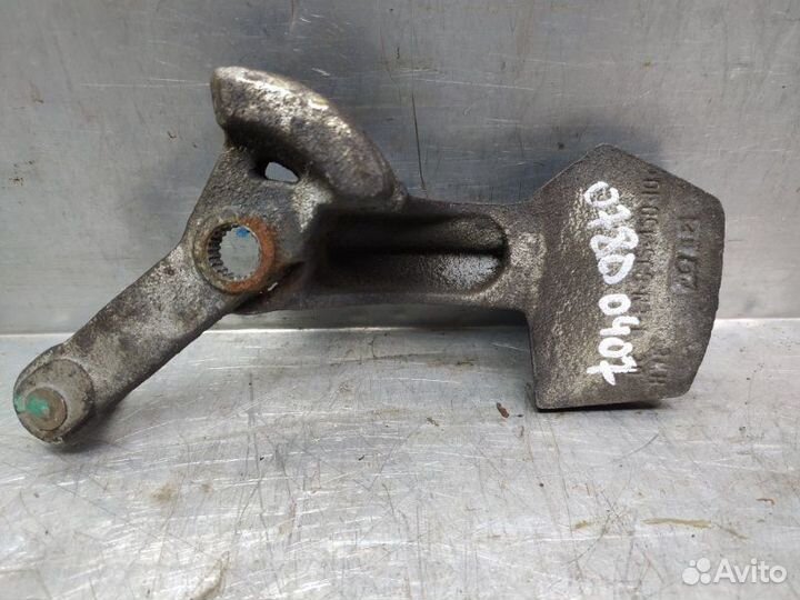 Рычаг переключения передач Volkswagen Golf Vi