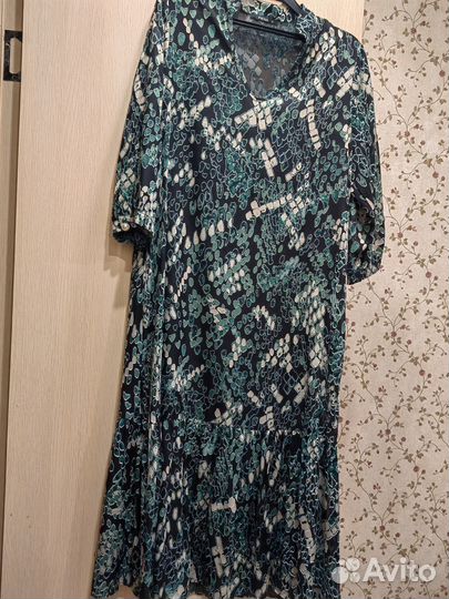 Платье шикарное, 50 размер