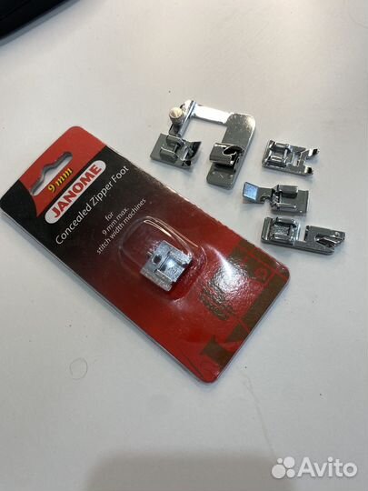 Швейная машина Janome 1820s