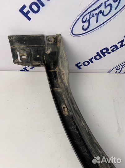 Молдинг на крыло задний правый Nissan X-Trail T31