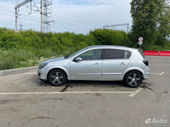 Opel Astra 1.8 AT, 2004, 231 600 км