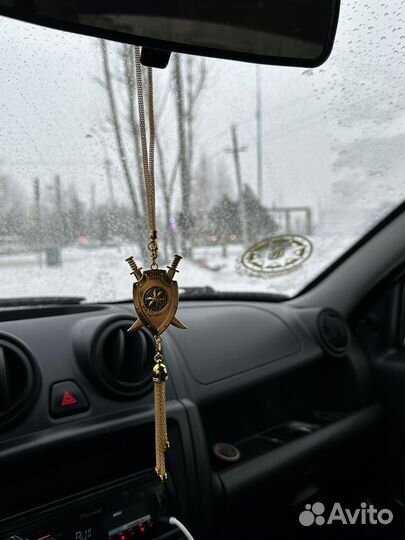 Подвеска на зеркало Азербайджанский