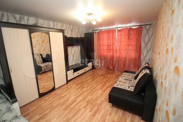 1-к. квартира, 42 м², 1/12 эт.