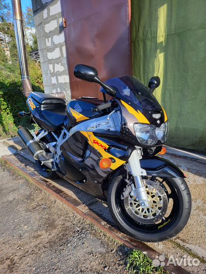 Honda CBR900RR Fire Blade из Европы эптс 2023г