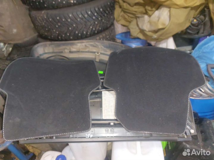 Автомобильные коврики текстильные