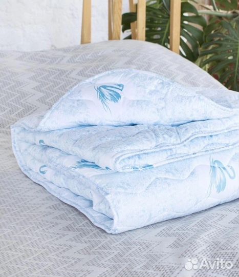 Одеяло и подушки