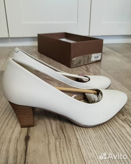 Туфли женские Tamaris 39