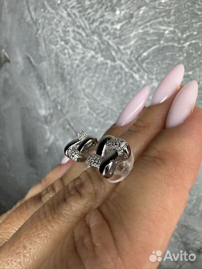 Серьги с цирконами