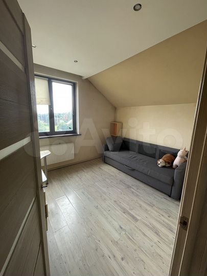 Дом 140 м² на участке 7 сот.