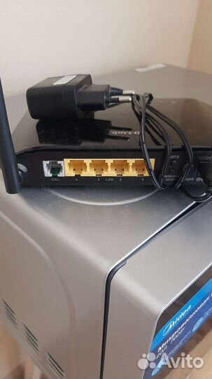 Отдаю бесплатно роутер