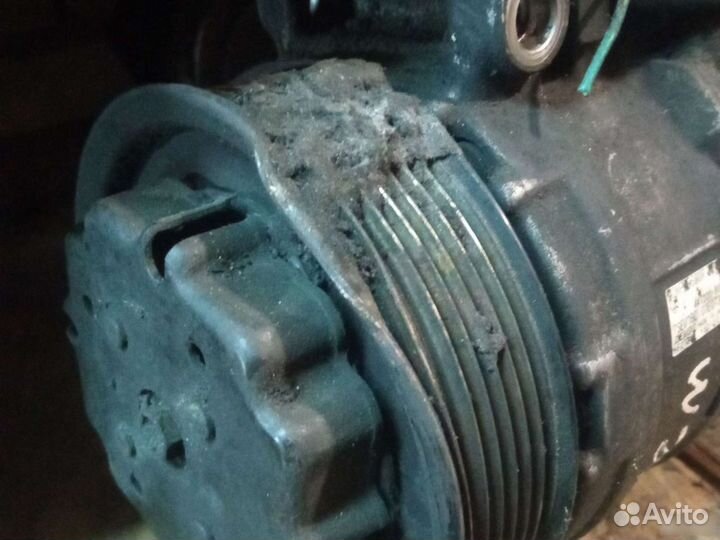 Компрессор кондиционера Mercedes Benz W203