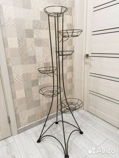 Подставка для цветов