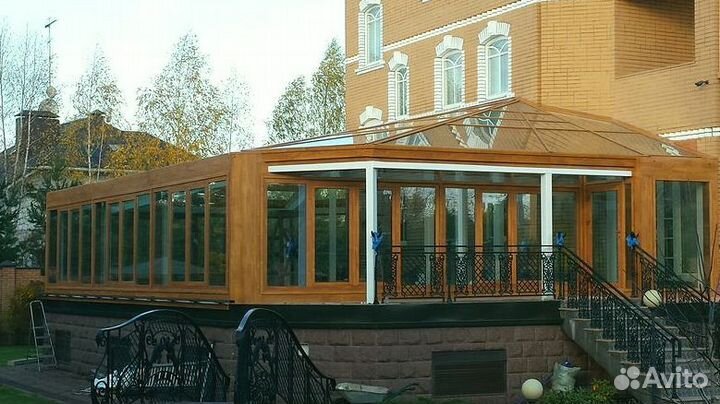 Безрамное остекление веранд беседок и террас