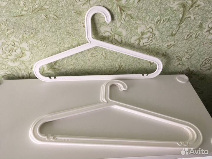 Вешалки плечики IKEA