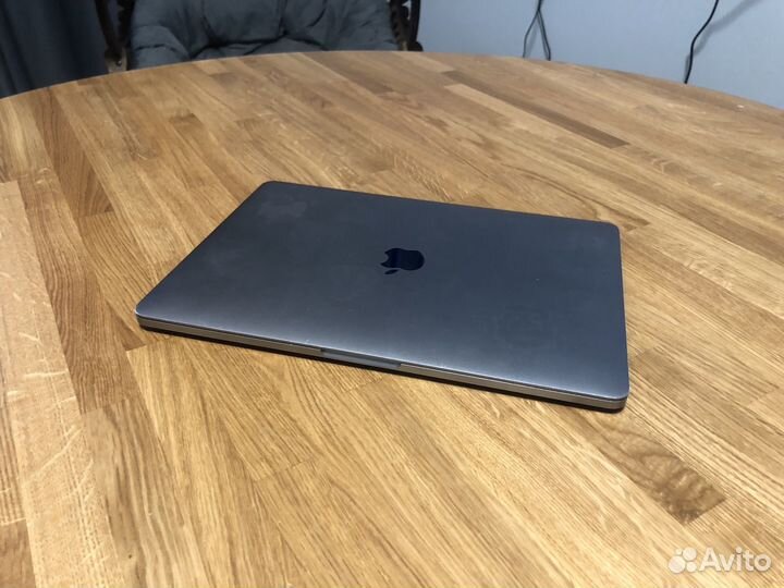 Apple macbook pro 13 2017