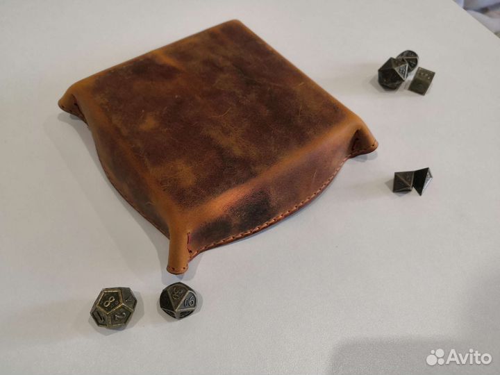 Дайстрей для кубиков из натуральной кожи