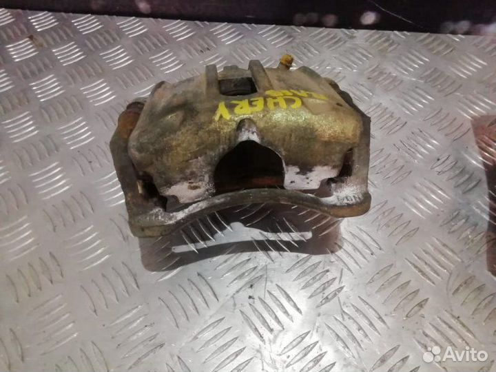 Суппорта передняя Chery Fora 2.0 2004-2012