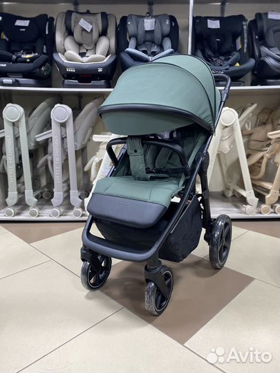 Проходимая прогулочная коляска Peppy Marco