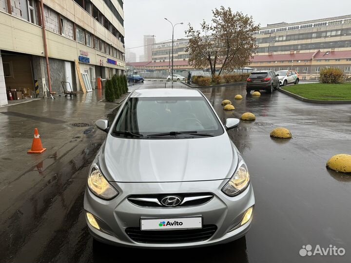 Hyundai Solaris 1.6 AT, 2012, 320 000 км