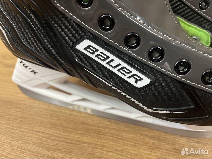 Хоккейные коньки bauer