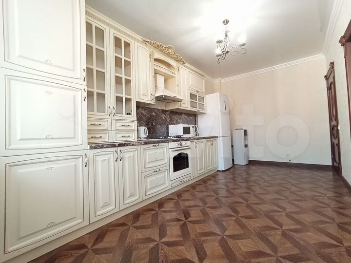 3-к. квартира, 75 м², 4/5 эт.