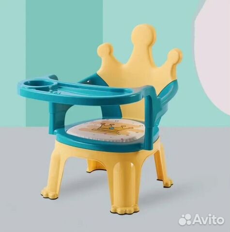 Пластиковый стульчик для кормления и для игр объявление продам