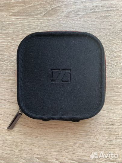 Наушники- Гарнитура Sennheiser momentum In-Ear M2