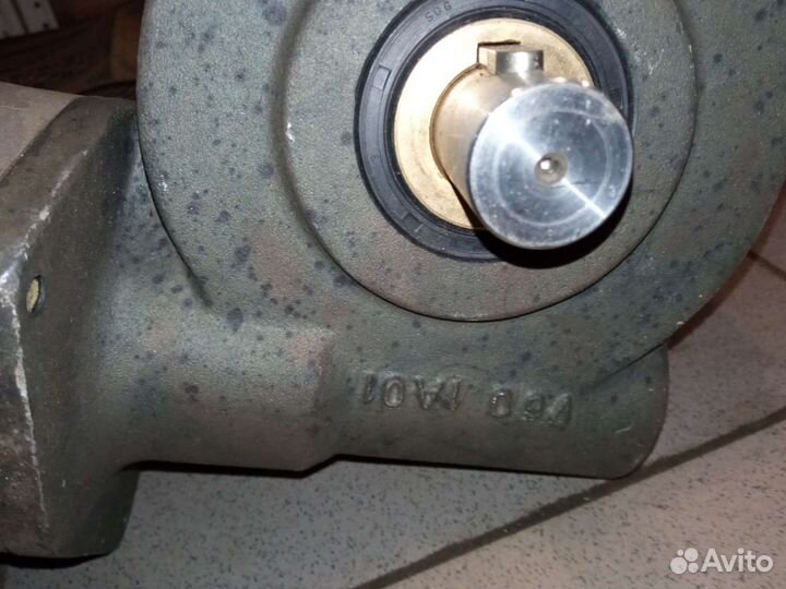 Якорная лебедка Vetus, Голландия