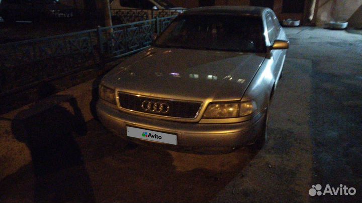 Audi A8 3.7 AT, 1996, 370 000 км