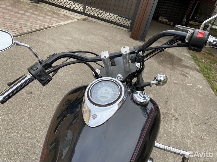 Мотоцикл Yamaha XVS1100