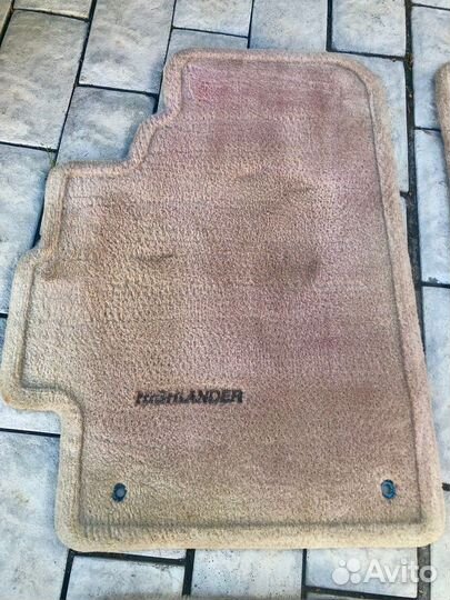 Продам оригинальные коврики Toyota Highlander