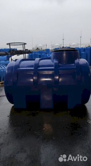 Пластиковые емкости