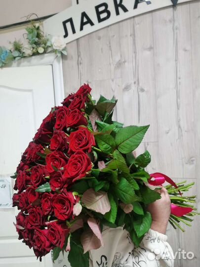 Доставка роз 25/35/45 см