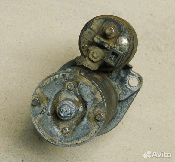 Стартер VW Passat B3 1.8