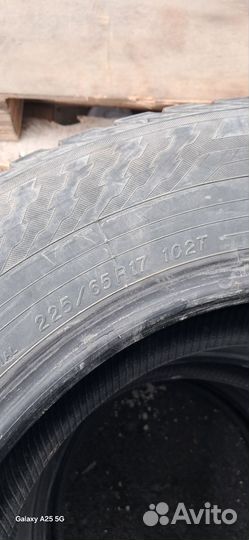 Yokohama IceGuard Stud IG65 225/65 R17