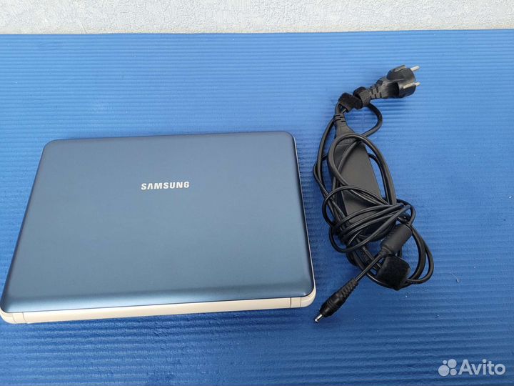 Нетбук Samsung n130
