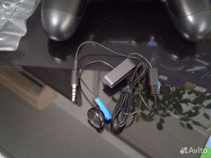 Sony playstation PS4 pro 1tb