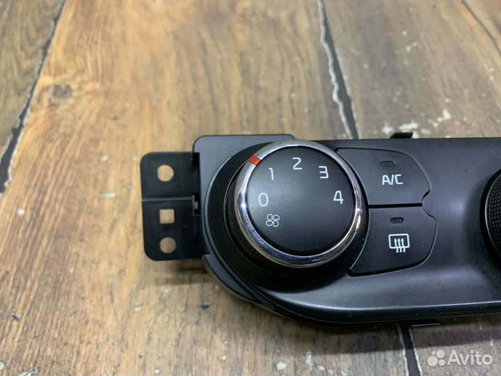 Kia Ceed Блок управления отопителем