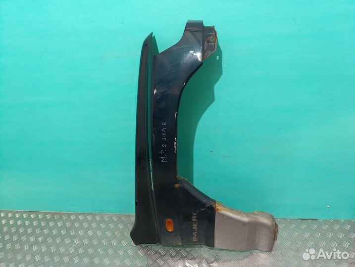 Крыло переднее правое M. Pajero II 1997-2002